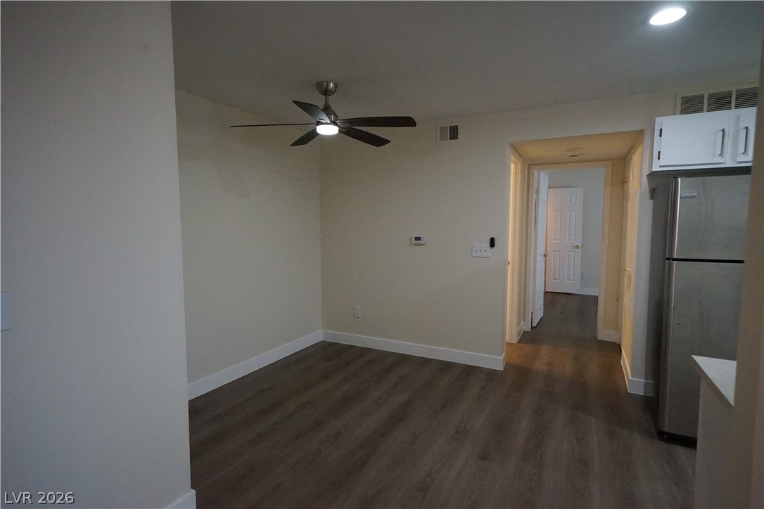 231 West Horizon Ridge Parkway 622 Property Photo 6