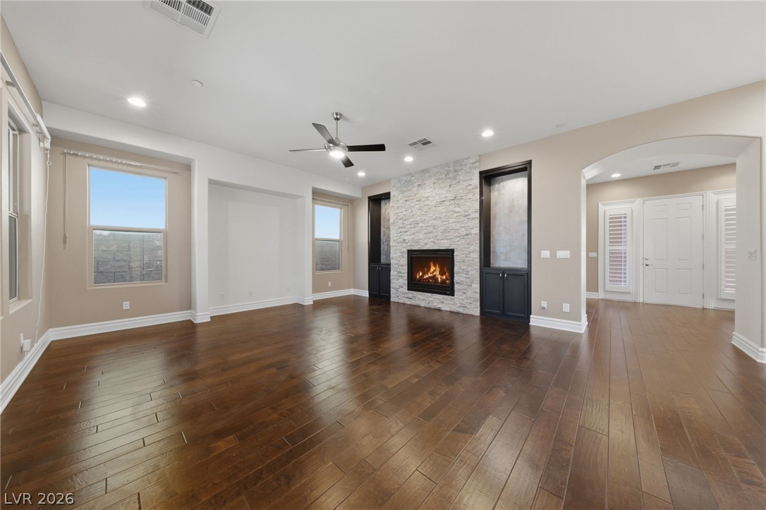 19 Contrada Fiore Drive Property Photo 10