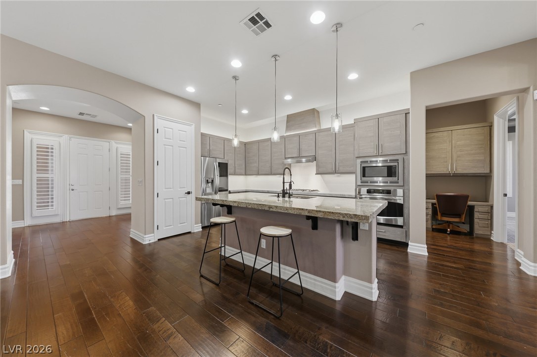 19 Contrada Fiore Drive Property Photo 13