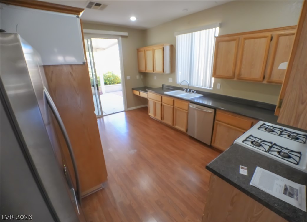 10900 Calistoga Springs Court Property Photo 6