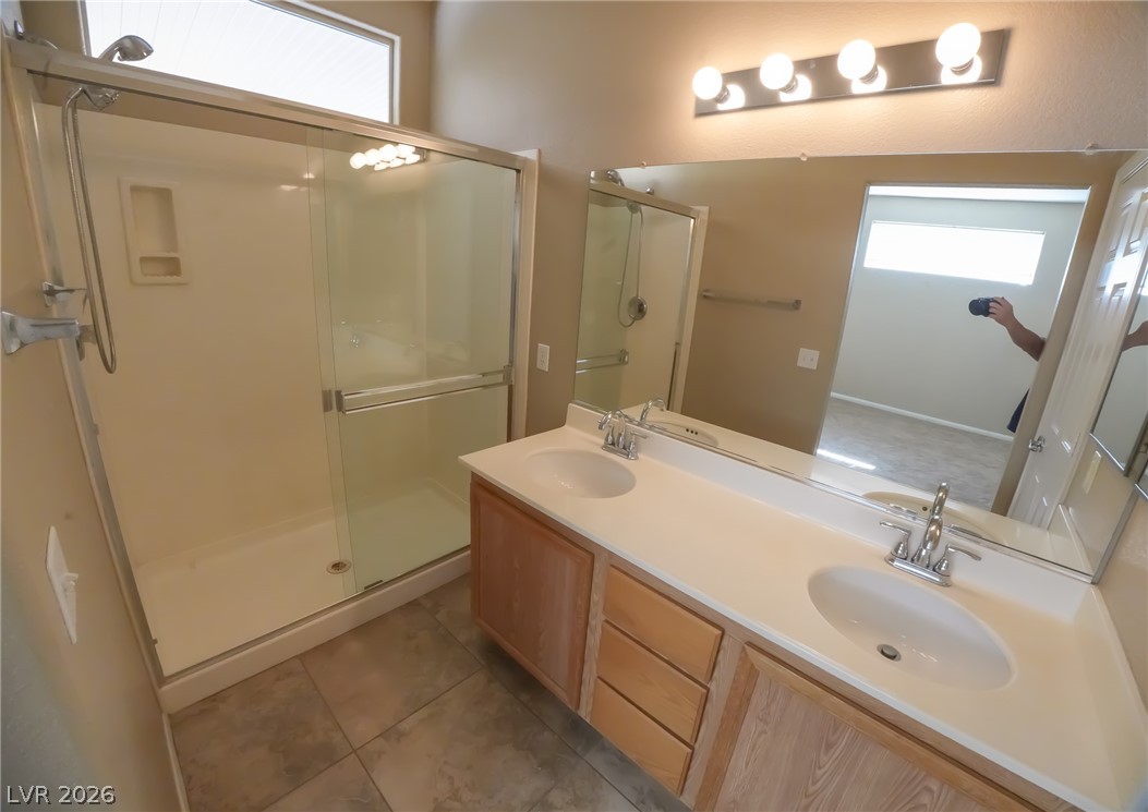 10900 Calistoga Springs Court Property Photo 20
