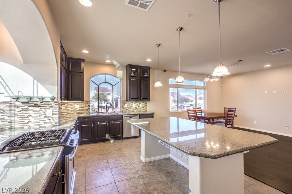 5490 Tulip Hill Avenue Property Photo 16