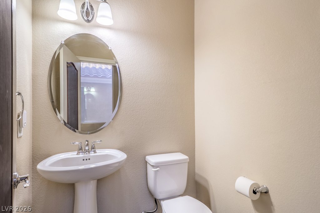 5490 Tulip Hill Avenue Property Photo 17