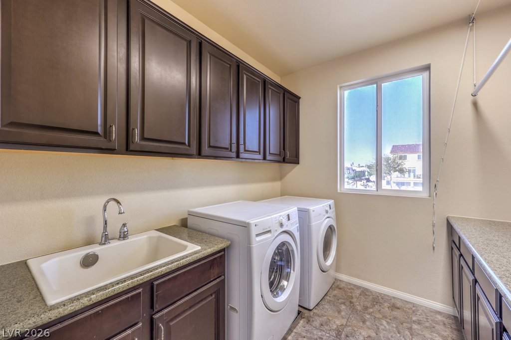 5490 Tulip Hill Avenue Property Photo 18