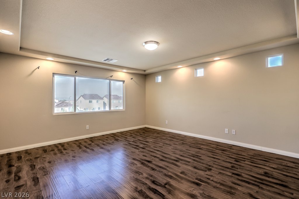 5490 Tulip Hill Avenue Property Photo 20