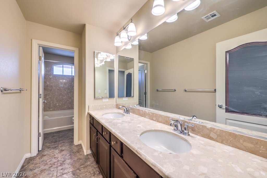 5490 Tulip Hill Avenue Property Photo 26