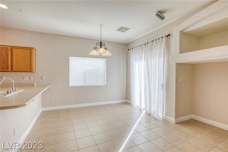 2818127 Property Photo 8