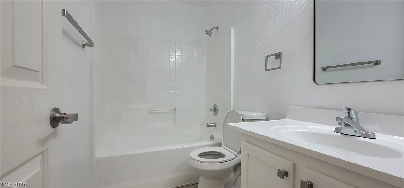 9013 Crooked Shell Avenue Property Photo 13
