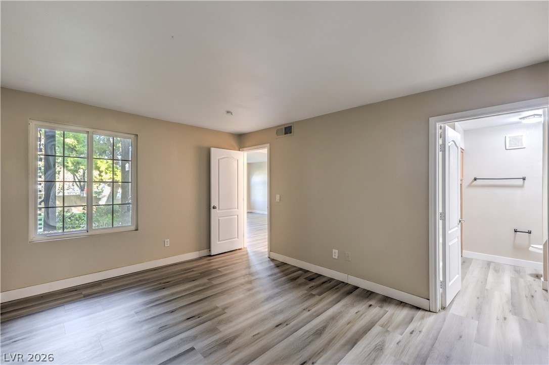 3145 East Flamingo Road 1123 Property Photo 9