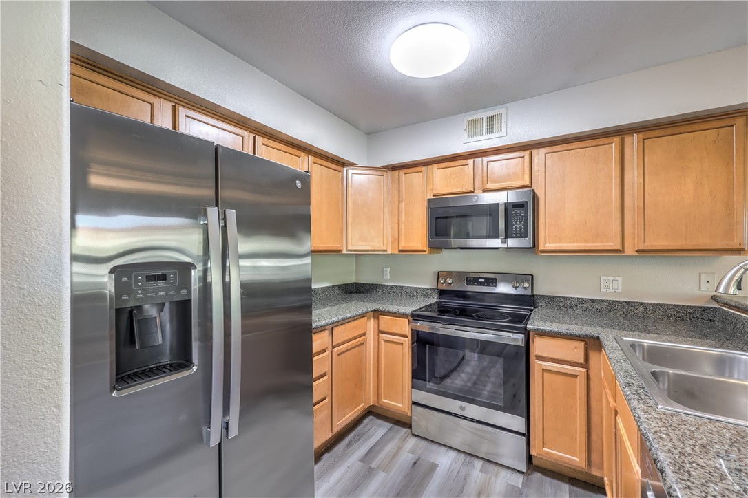 3145 East Flamingo Road 1123 Property Photo 14