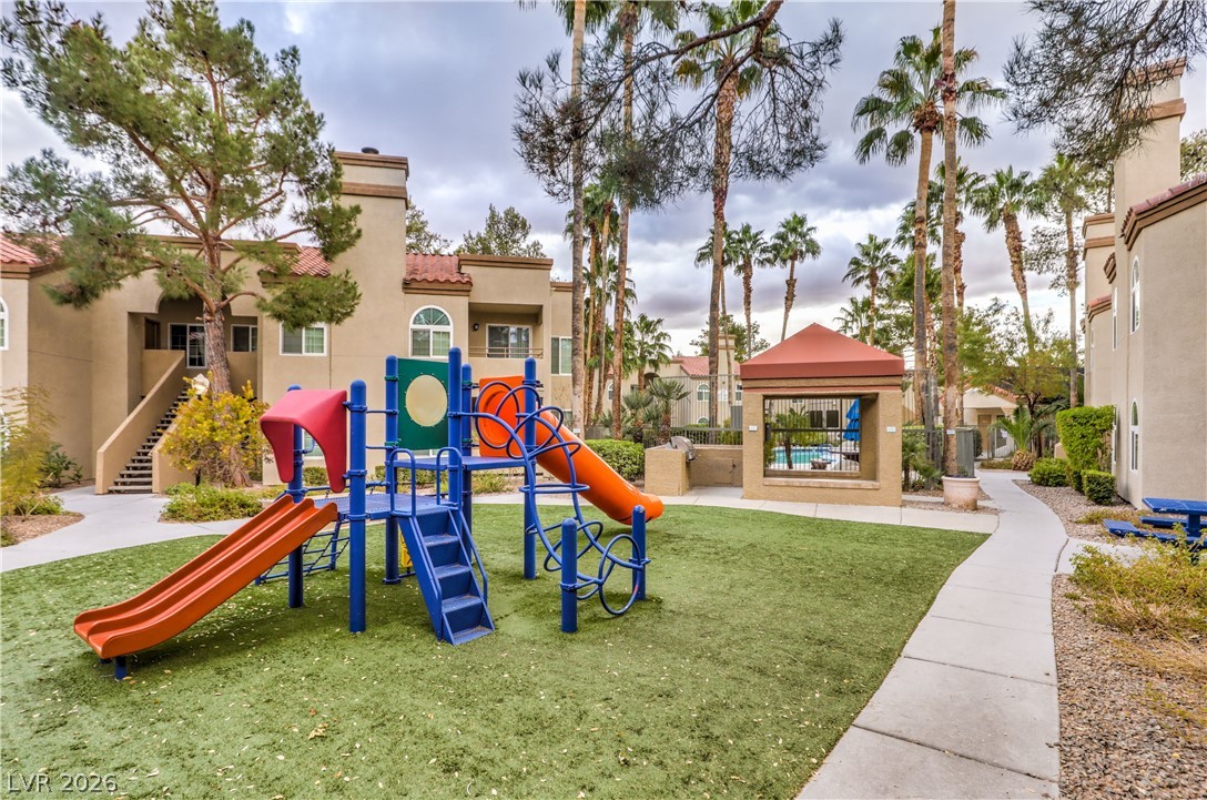 3145 East Flamingo Road 1123 Property Photo 23