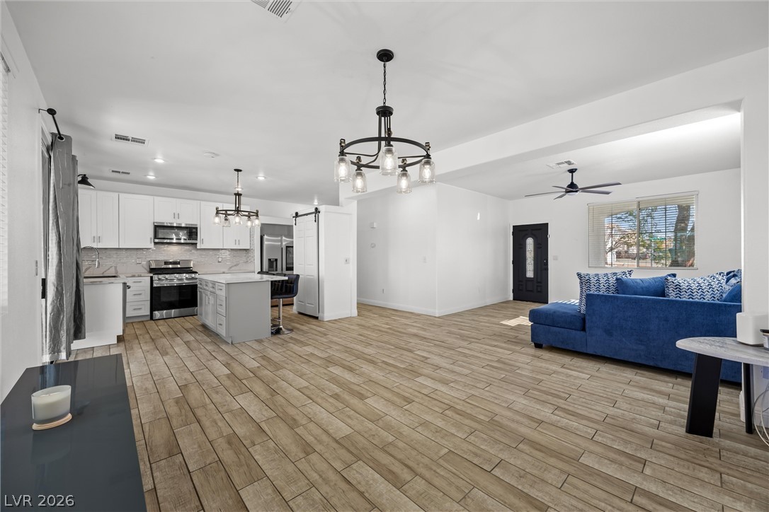 6211 Babson Avenue Property Photo 7