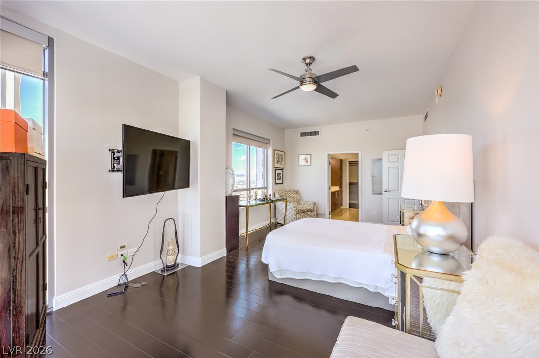 200 West Sahara Avenue 1901 Property Photo 16