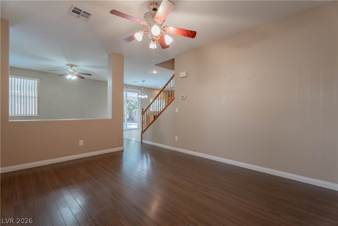5336 Welch Valley Avenue Property Photo 3
