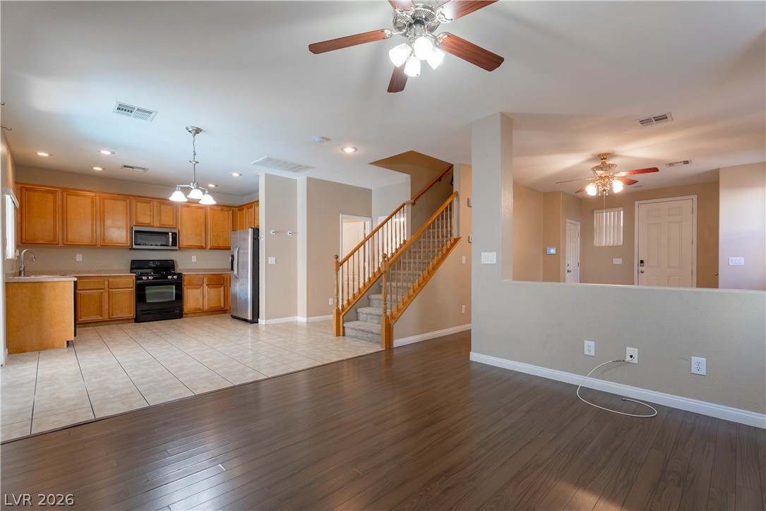 5336 Welch Valley Avenue Property Photo 4