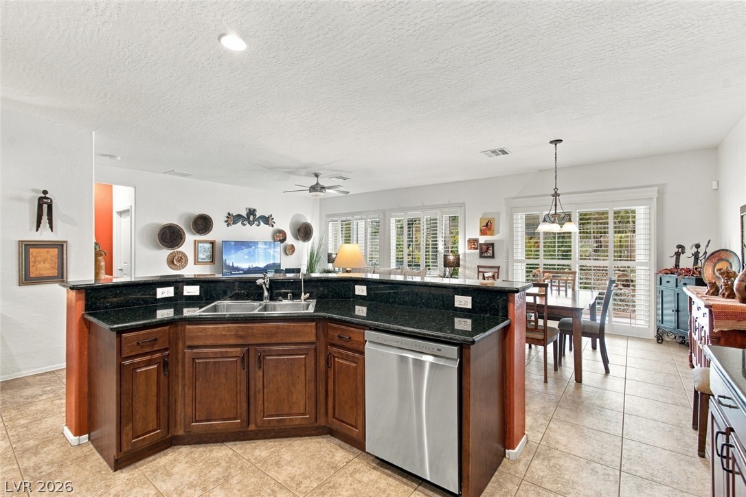 7817 Pine Warbler Way Property Photo 6