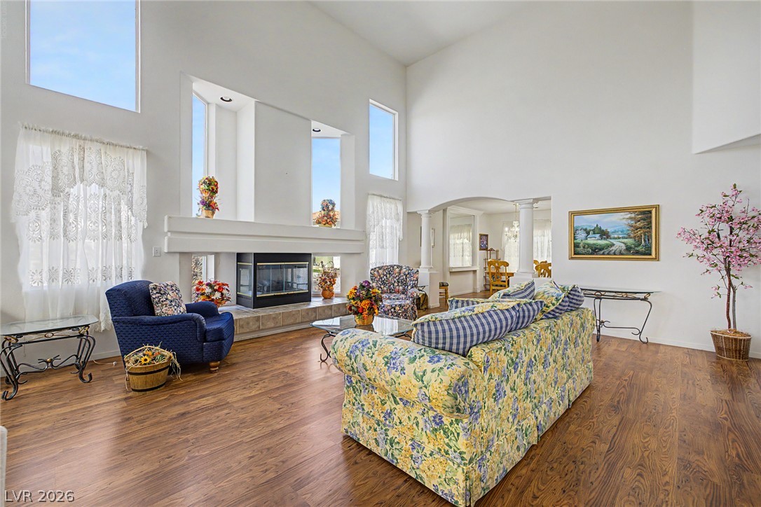 5812 Tarpon Glade Court Property Photo 8