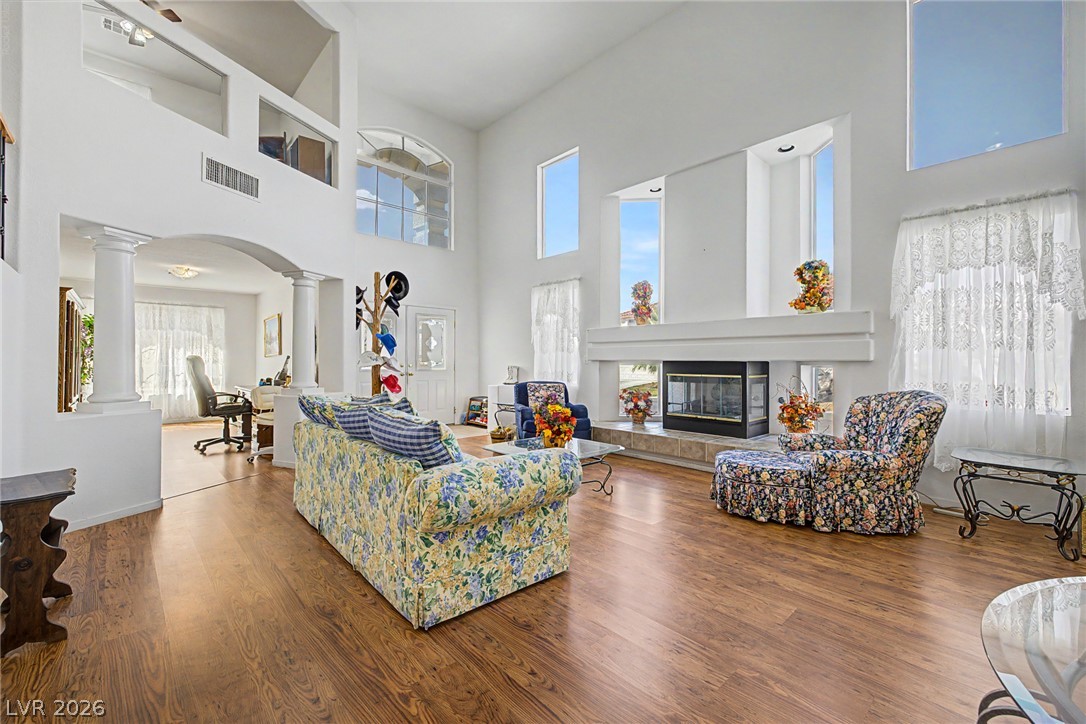 5812 Tarpon Glade Court Property Photo 9
