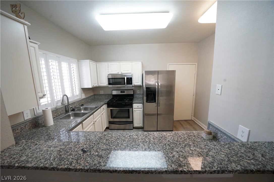 5250 South Rainbow Boulevard 1161 Property Photo 8