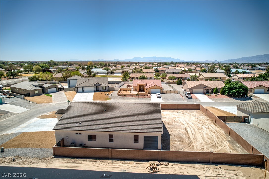 6380 Waterford Property Photo 32