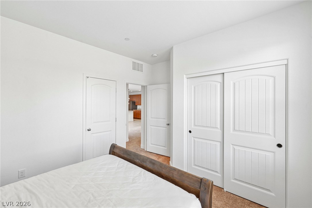 1100 East Sunset Road Property Photo 19