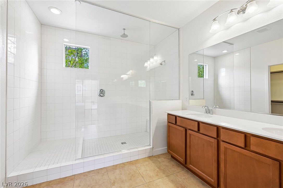 1100 East Sunset Road Property Photo 25