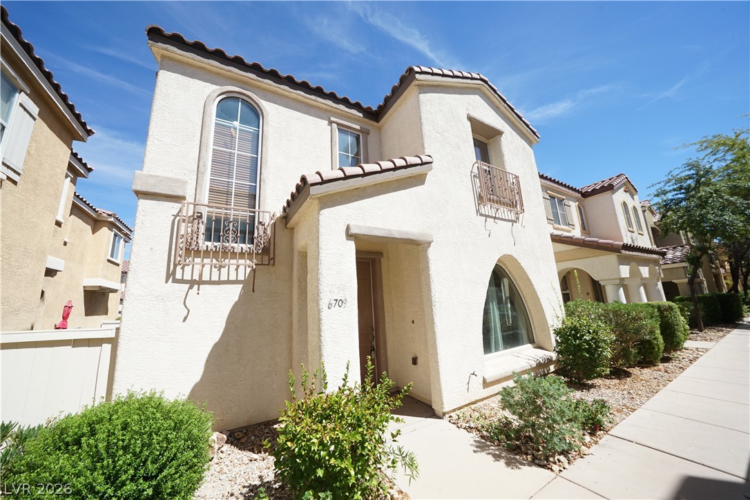 6709 BLUEBELL GARDEN Street Property Photo 1