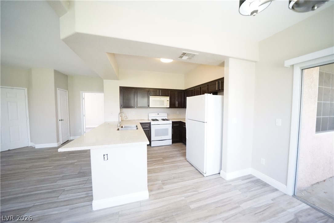 7704 Himalayas Avenue 103 Property Photo 9