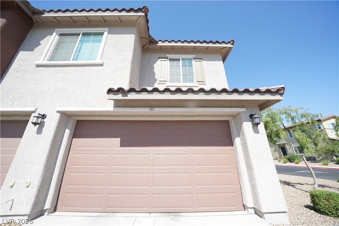 8507 Insignia Avenue 101 Property Photo 4