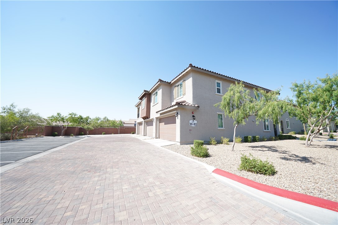 8507 Insignia Avenue 101 Property Photo 7