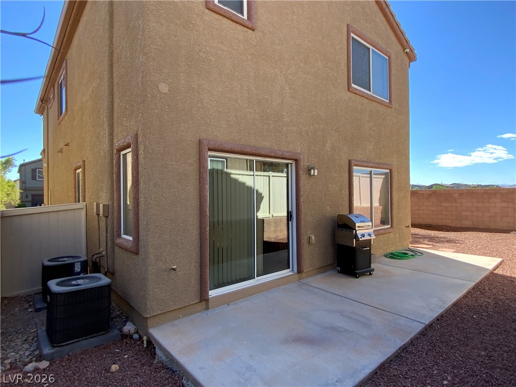 8197 Sandy Slope Court Property Photo 6