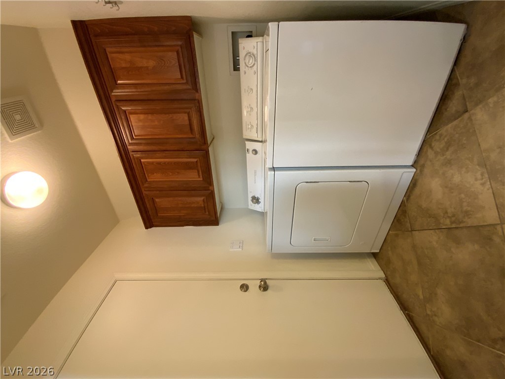 8197 Sandy Slope Court Property Photo 15