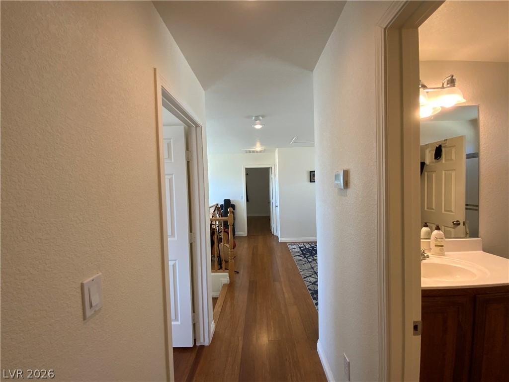 8197 Sandy Slope Court Property Photo 33
