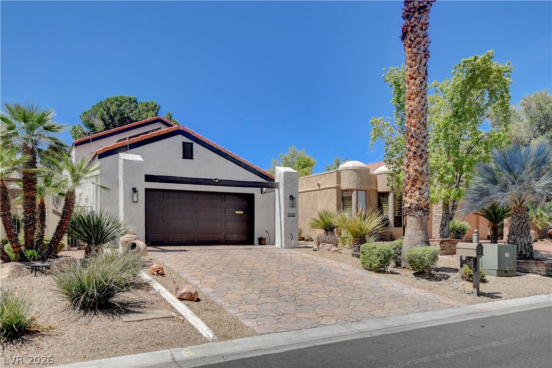 3200 Bel Air Drive Property Photo 2