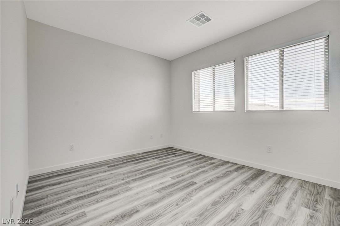 91 Medianoche Street Property Photo 28