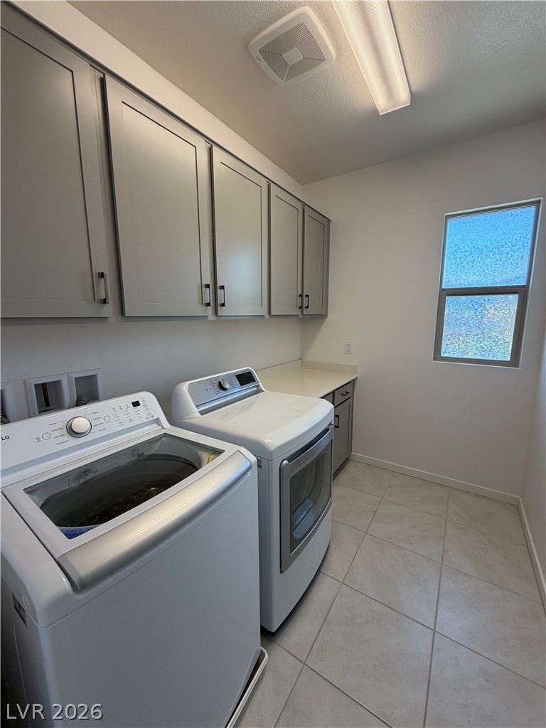 91 Medianoche Street Property Photo 32