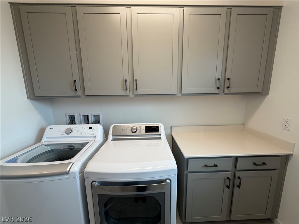 91 Medianoche Street Property Photo 33