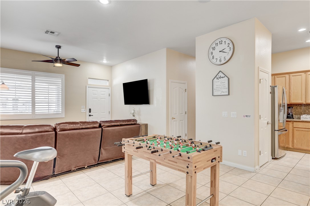 5851 Flight Wing Street Property Photo 10