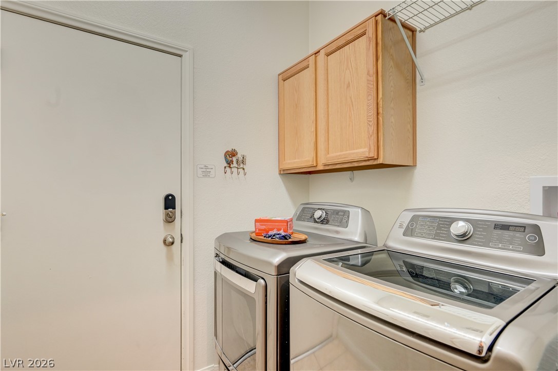 5851 Flight Wing Street Property Photo 45