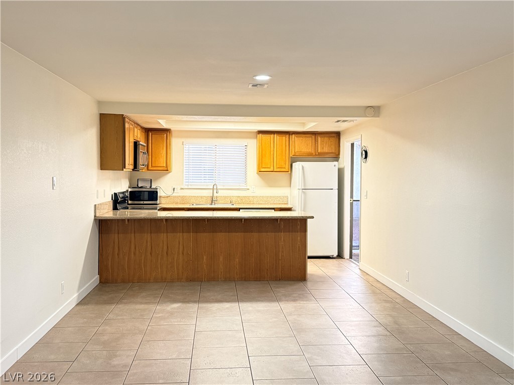 4744 West Twain Avenue D Property Photo 6