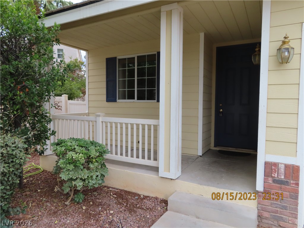 1561 Tillman Falls Avenue Property Photo 2