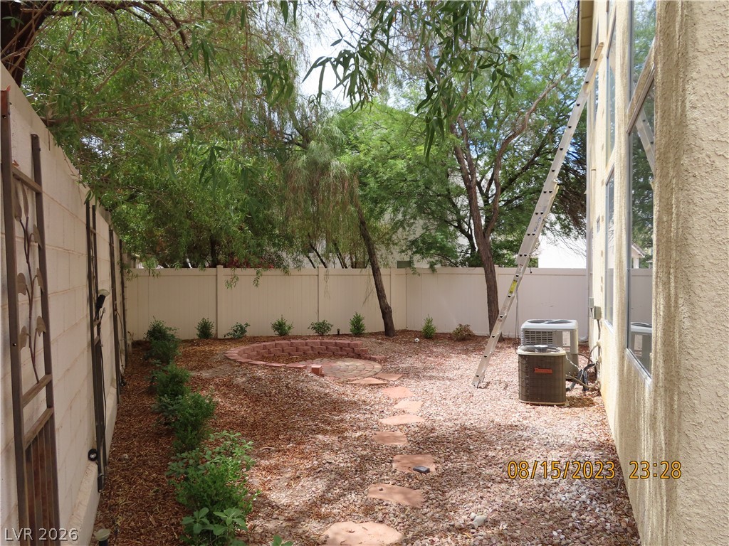 1561 Tillman Falls Avenue Property Photo 3