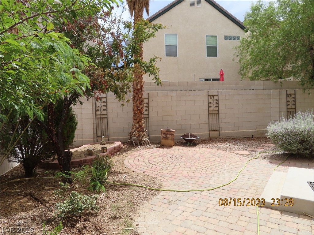1561 Tillman Falls Avenue Property Photo 4