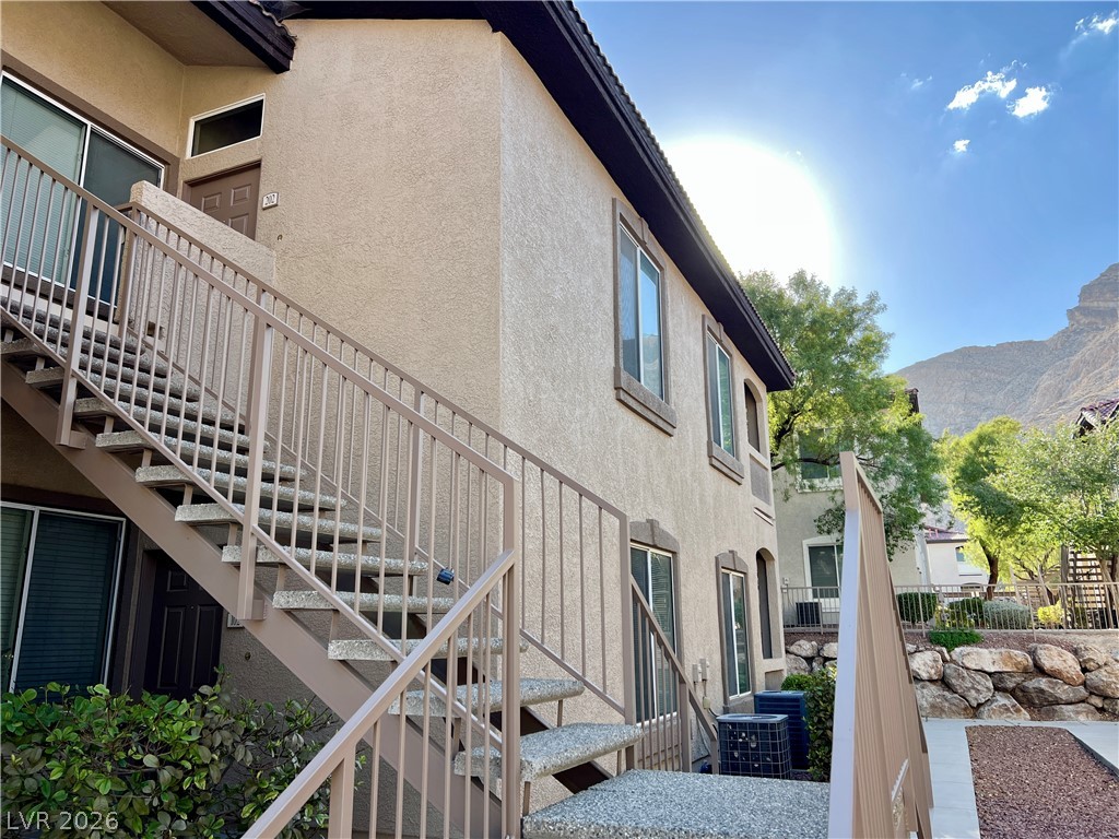 3351 Indian Shadow Street 202 Property Photo 16