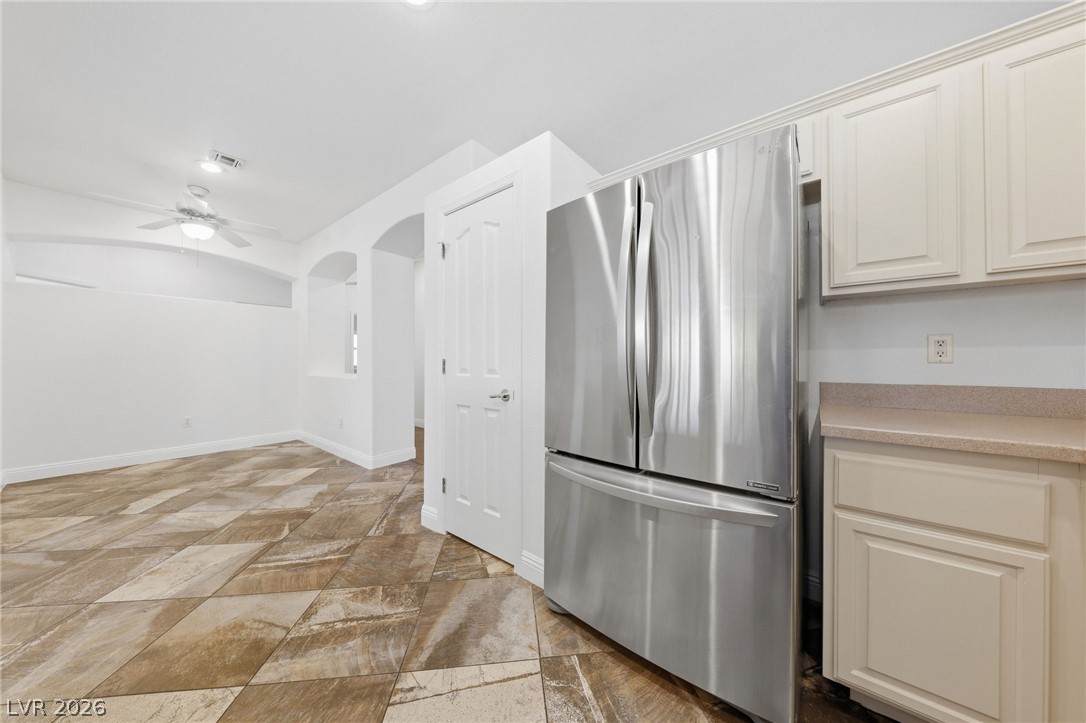 2772 Gallant Hills Drive Property Photo 14