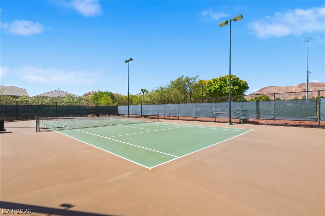 2772 Gallant Hills Drive Property Photo 47