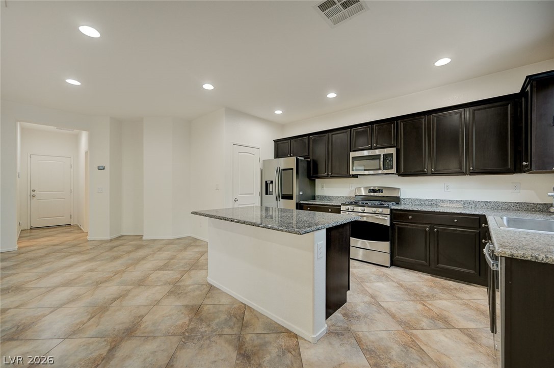 5608 Beckett Hill Court Property Photo 13