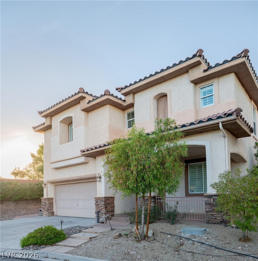 11094 Crystal Crest Court Property Photo 2