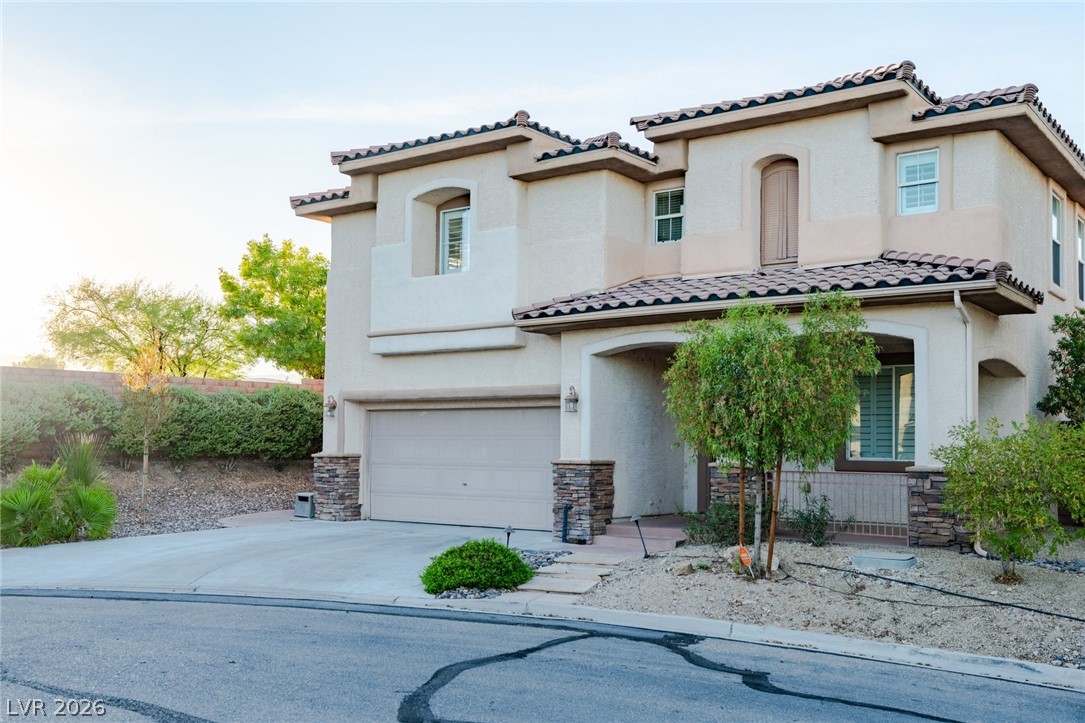11094 Crystal Crest Court Property Photo 3