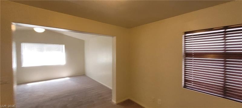 4821 Whisper Lake Avenue Property Photo 16